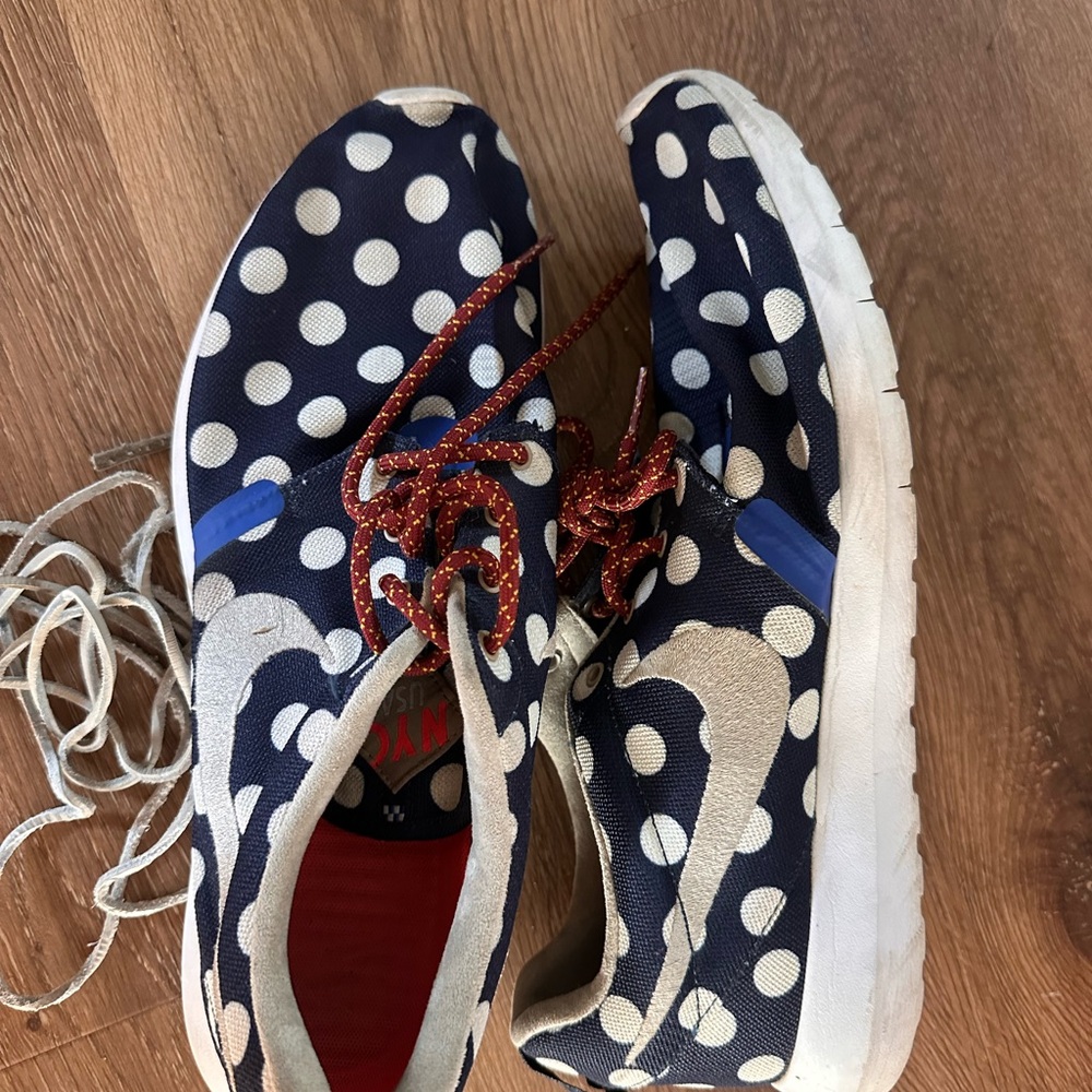 Nike Blue and White Polka Dot Athletic Shoes